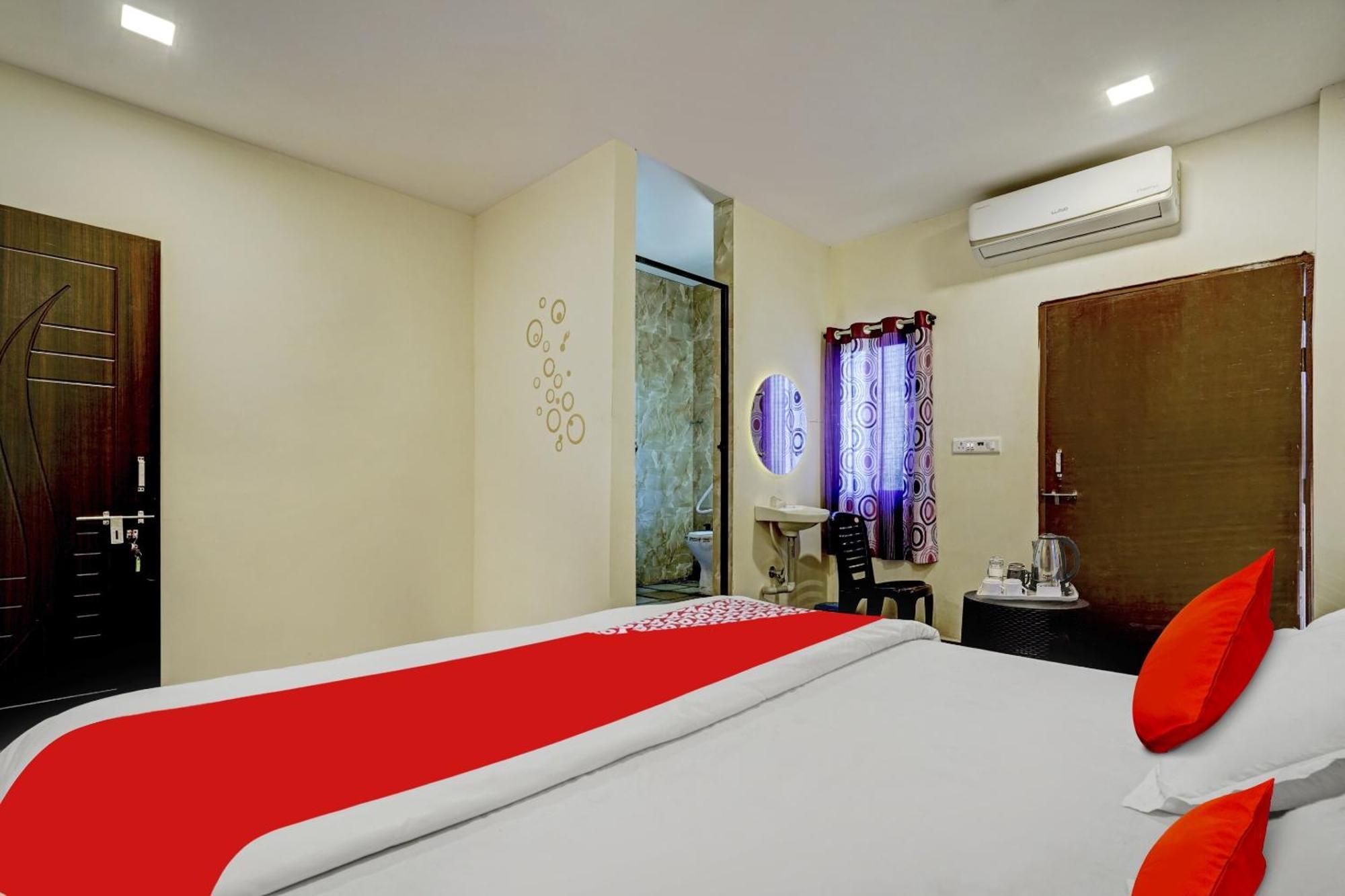 Oyo Flagship The Chirag Resort Bhandāra Exteriér fotografie